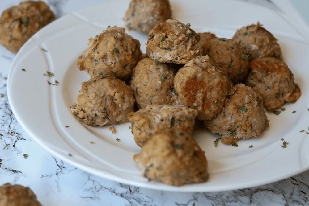 Juicy Dill Turkey Meatballs