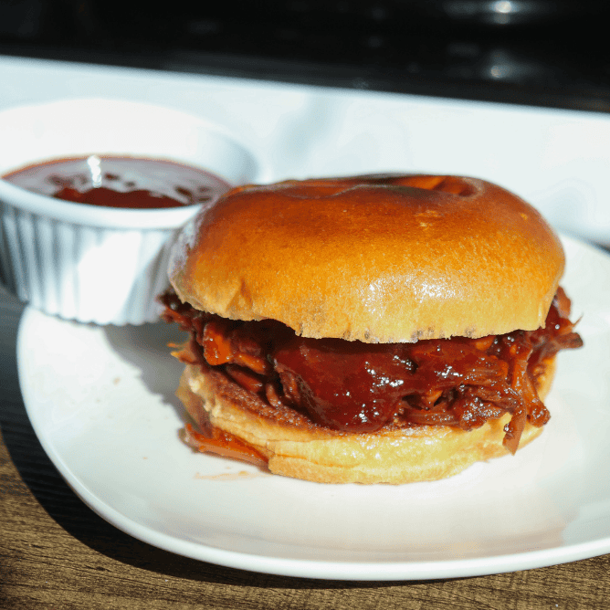 vegan bbq pulled mushroom sandwiches