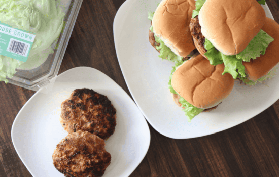 chipotle scallion turkey burgers